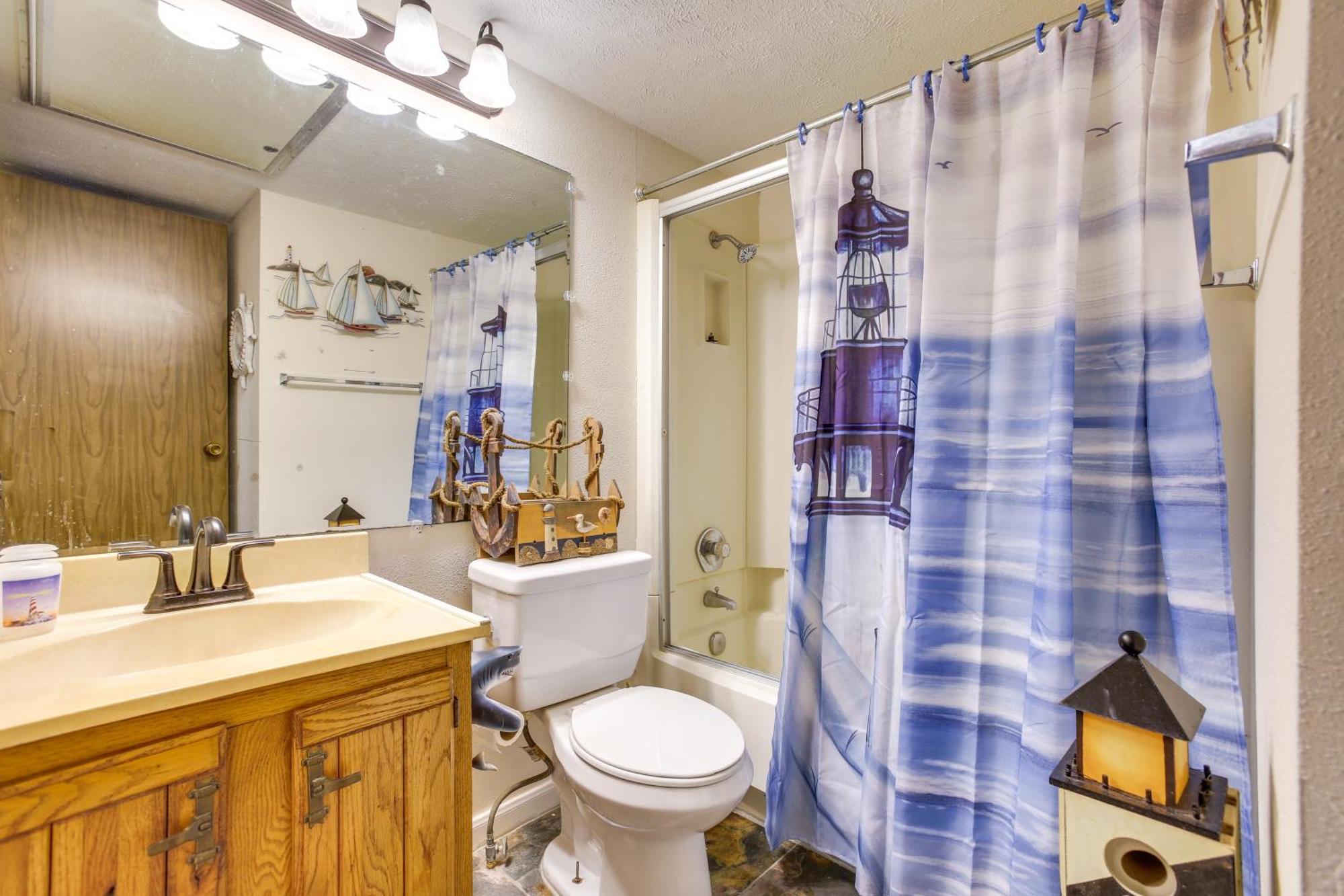 Galveston Retreat With Balcony And Gulf Views! Apartment Exterior photo