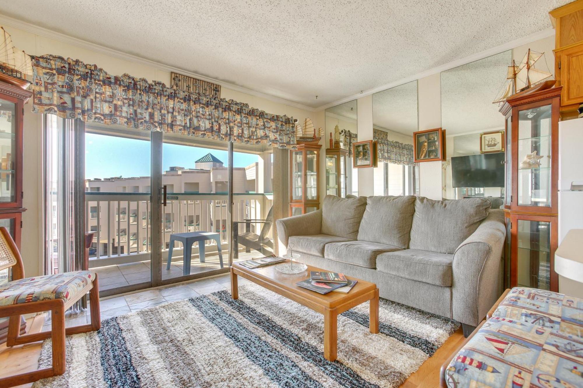 Galveston Retreat With Balcony And Gulf Views! Apartment Exterior photo